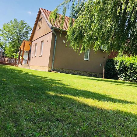 Vadszolo Apartman Balatonmáriafürdő Екстериор снимка