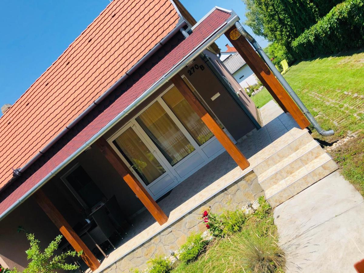 Vadszolo Apartman Balatonmáriafürdő Екстериор снимка