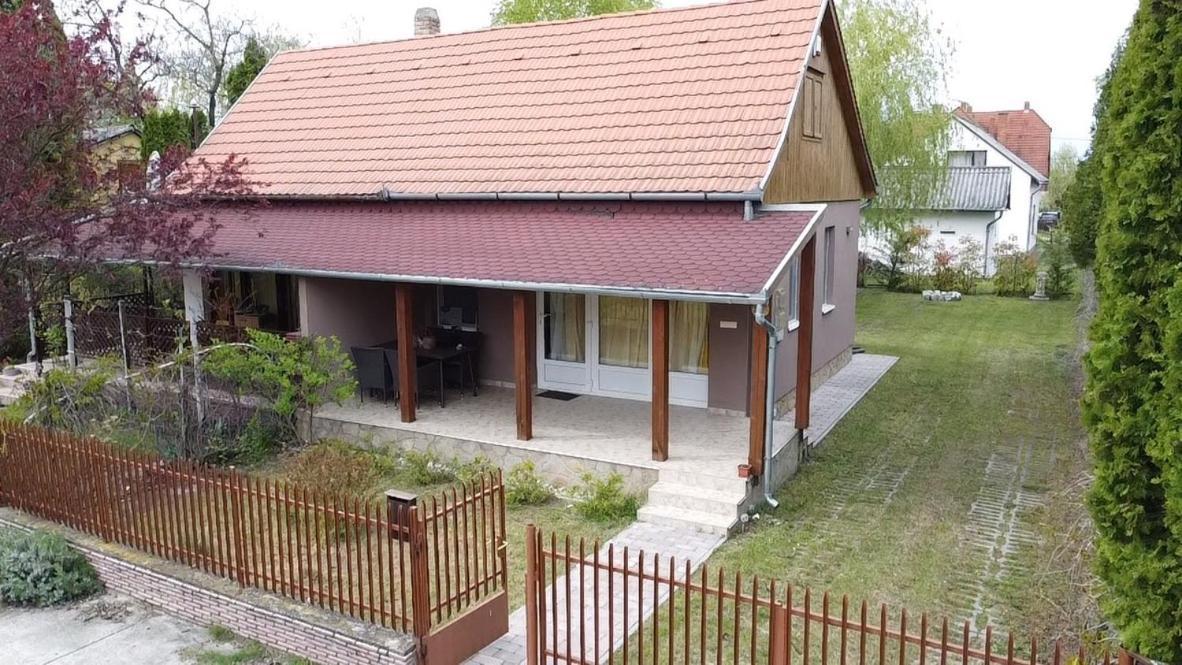 Vadszolo Apartman Balatonmáriafürdő Екстериор снимка